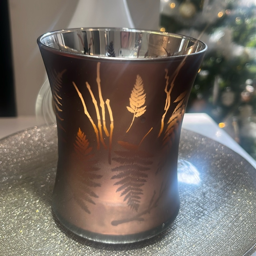 WoodWick Fireside Candle Dancing Candle Glows As It Burns 9 Ounce NEW